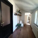 Delle Erbe - The Nightlife Apartment *