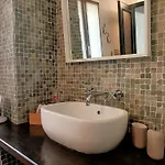 Apartment Delle Erbe - The Nightlife Albenga