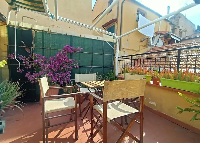Delle Erbe - The Nightlife Appartement *