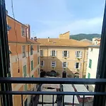 Delle Erbe - The Nightlife 아파트 *